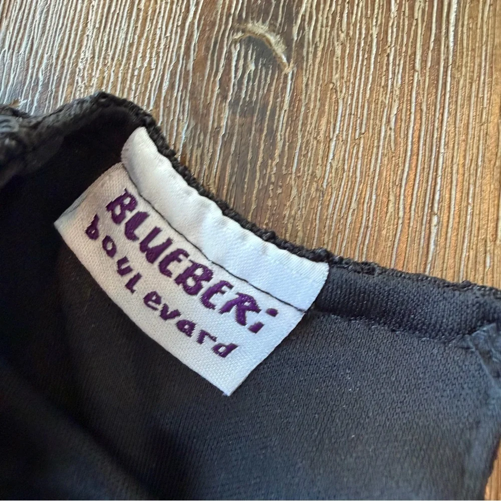 Blueberi Boulevard Black and Gold Lace Kids Dress size 12 - Picture 5 of 12